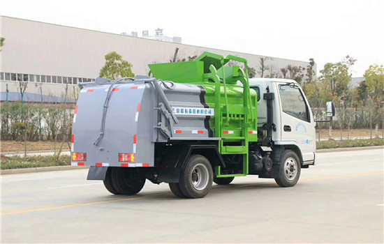 凱馬藍(lán)牌3方餐廚垃圾車價格.jpg