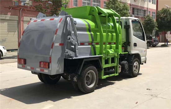 凱馬藍(lán)牌3方餐廚垃圾車價格.jpg